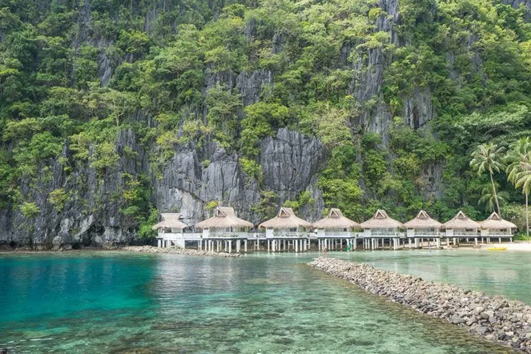 6953 budget honeymoon activities