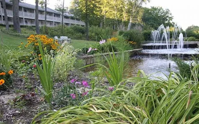 7120 lake geneva resort