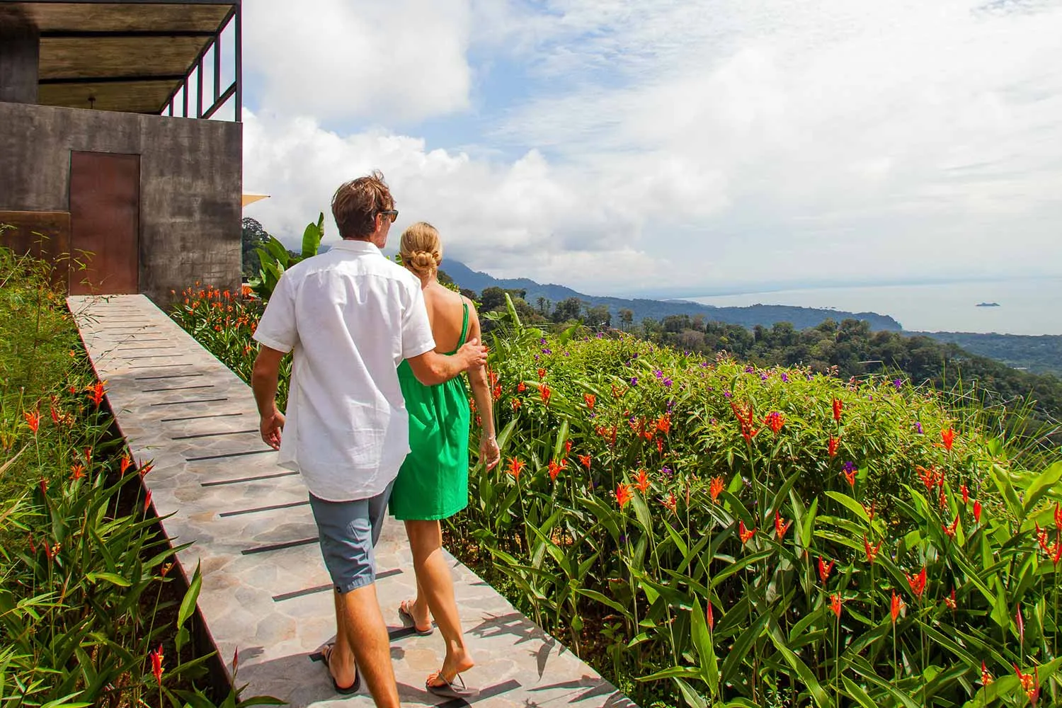 7249 costa rica honeymoon transportation