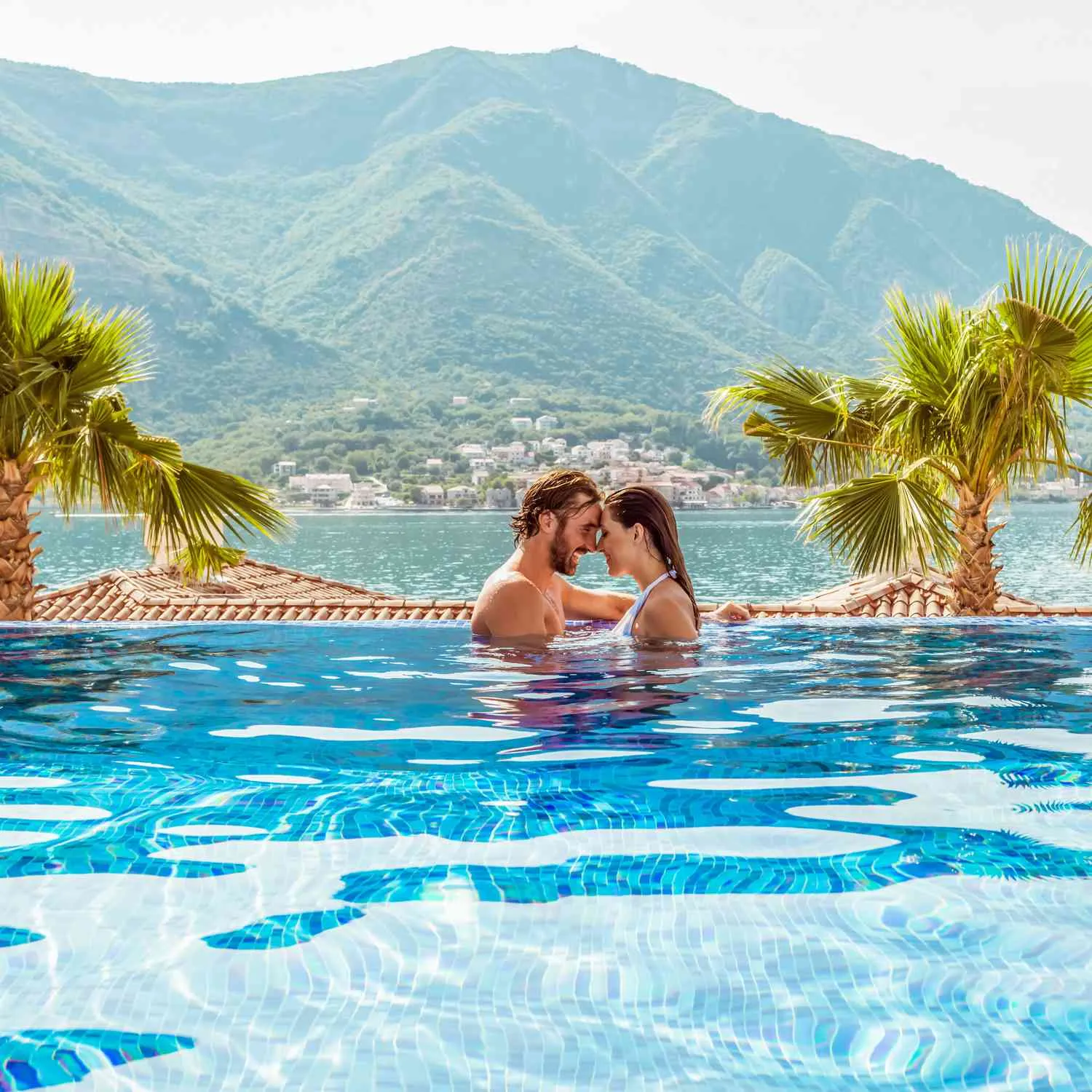 7288 romantic honeymoon sunset